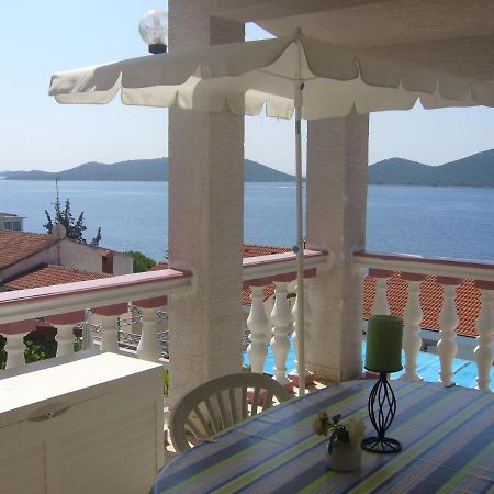 Apartment Branko Drage Exterior foto